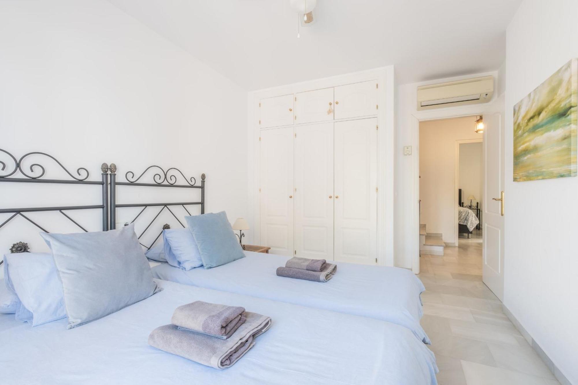 Aljamar 24 Comfortable House Near Burriana Beach Nerja Exterior photo