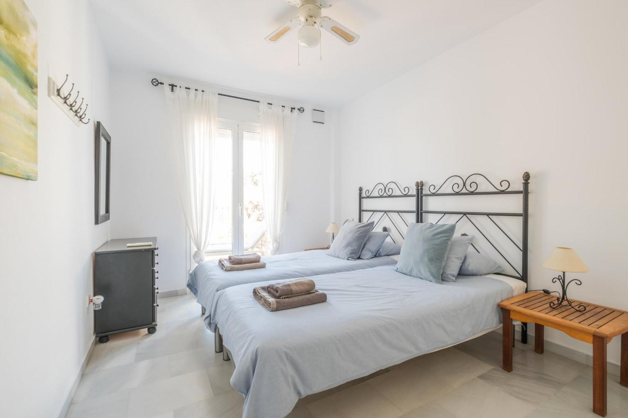 Aljamar 24 Comfortable House Near Burriana Beach Nerja Exterior photo